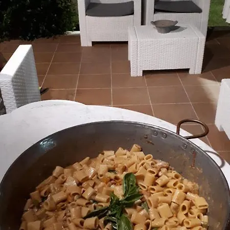 Trappeto Vecchio Çiftlik konaklama San Demetrio Corone