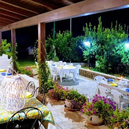 Trappeto Vecchio Lantgård San Demetrio Corone