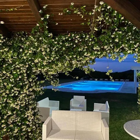 Trappeto Vecchio Lantgård San Demetrio Corone