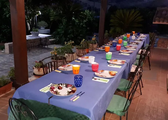 Trappeto Vecchio ファームステイ San Demetrio Corone