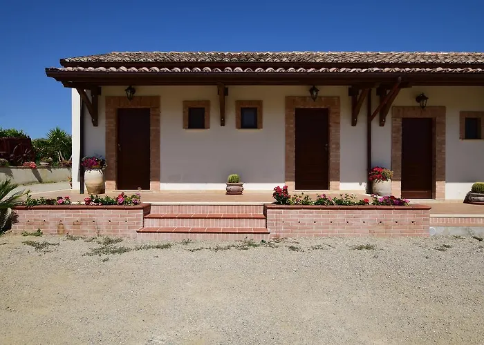 Trappeto Vecchio ファームステイ